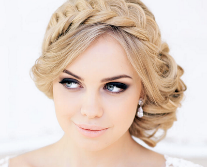 wedding hairstyle for chubby face